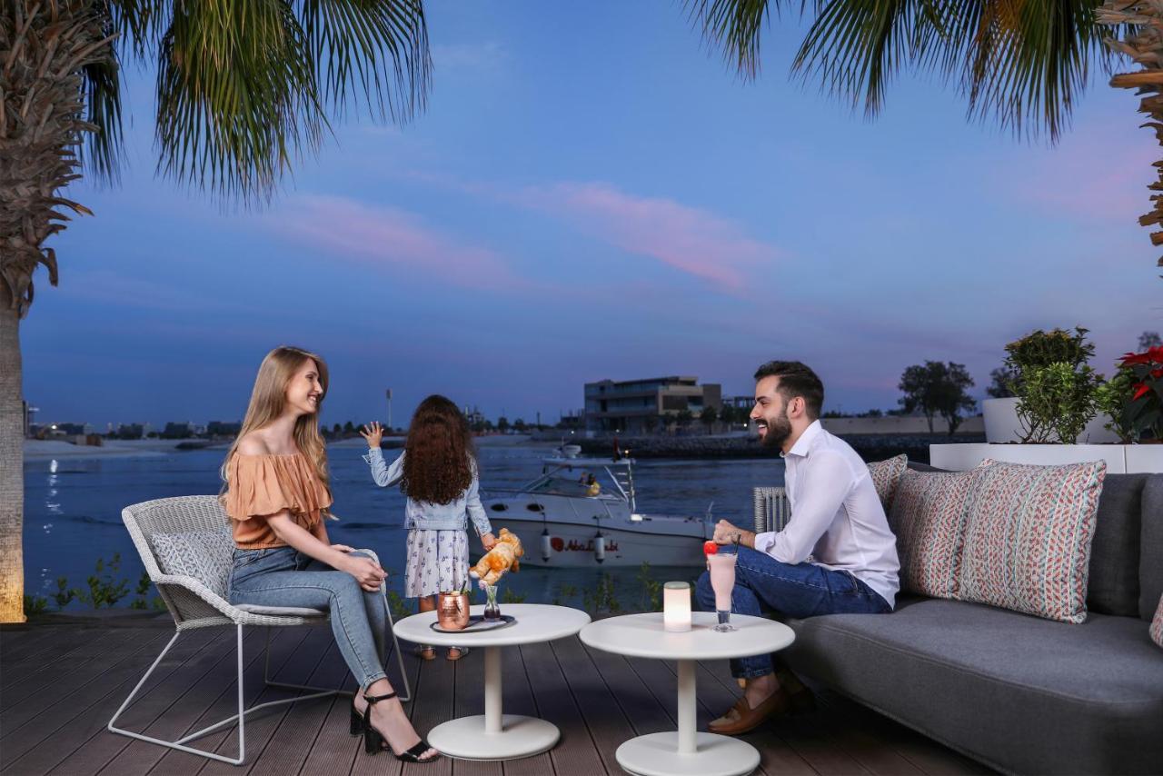 Khalidiya Palace Rayhaan By Rotana, Abu Dhabi Esterno foto View of the Marina