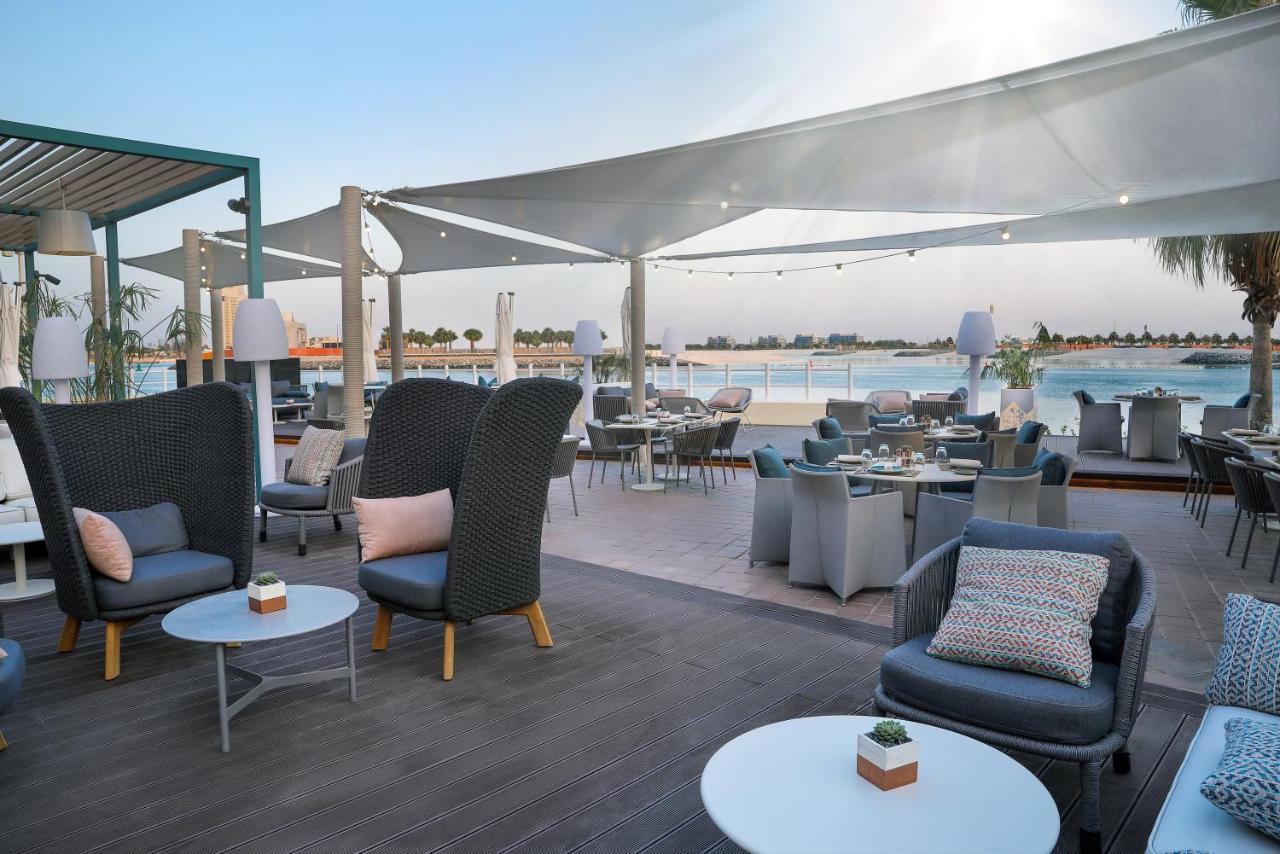 Khalidiya Palace Rayhaan By Rotana, Abu Dhabi Esterno foto The Beach