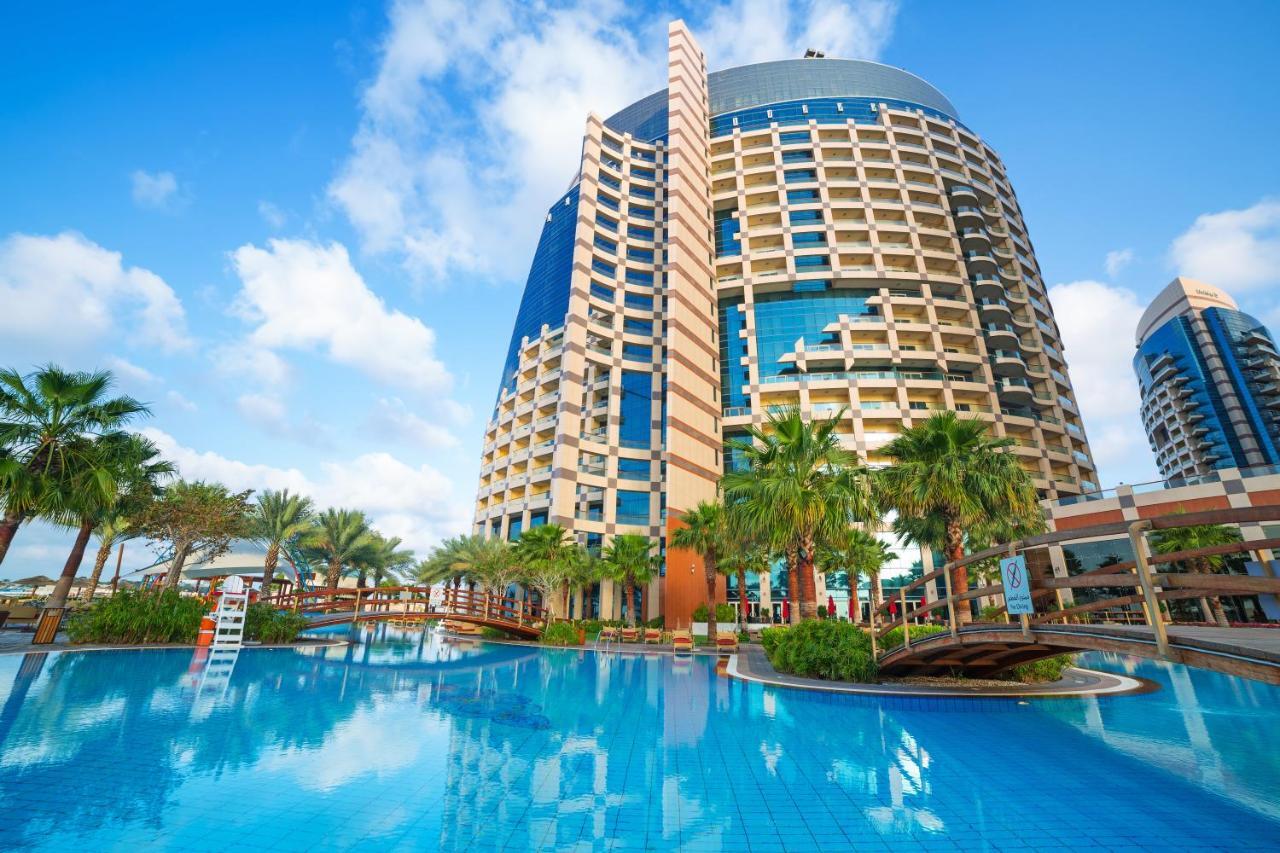 Khalidiya Palace Rayhaan By Rotana, Abu Dhabi Esterno foto The Atlantis Hotel